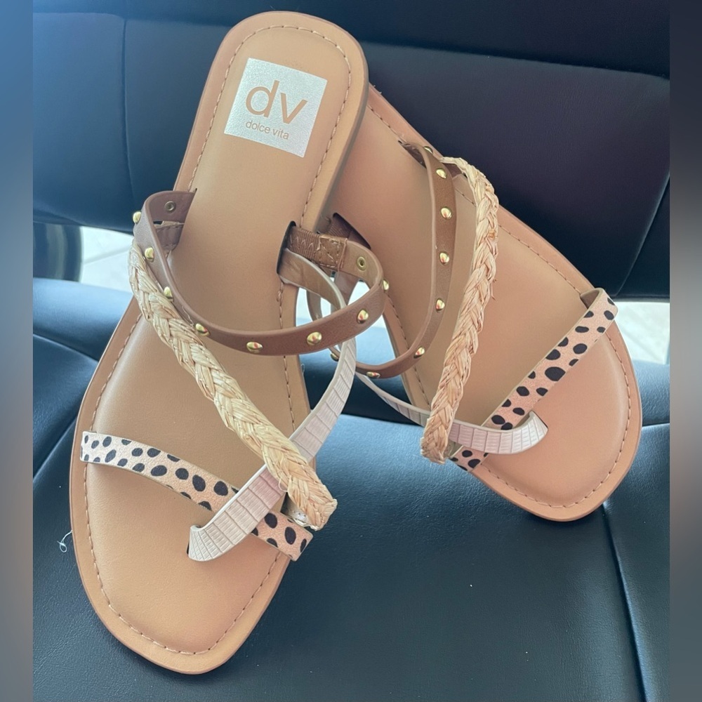 🩴 Dolce Vita Brown Jessa tan Sandals NWT NO BOX